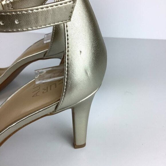 NATURALIZER METALLIC GOLD DRESS SANDALS NWOT - Picture 8 of 11